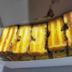 Roti Bakar Coklat Keju Blueberry