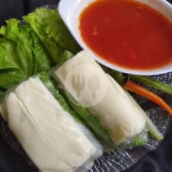 Salad Roll Vietnam Keju Slice