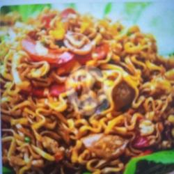 Mie Setan Sosis