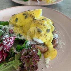 Mushroom On Toast With Poached Eggs