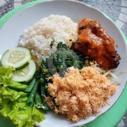 Sego Urap Ndeso Ayam Panggang