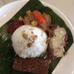 Nasi Gudeg Krecek   Tempe Bacem