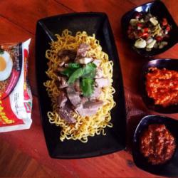 Mie Sei Sapi Sambel Bawang