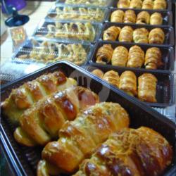 Roti Pisang Coklat Keju