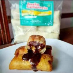 Pisang Coklat Lumeria