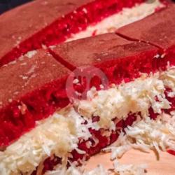 Special Red Velvet Keju