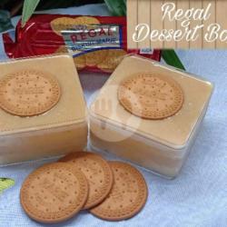 Regal Dessert Box