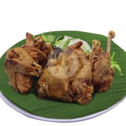 Ayam Goreng Pejantan