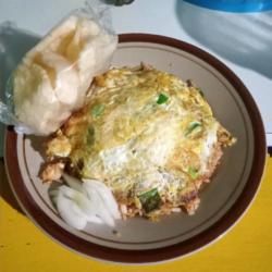 Nasi Goreng Ayam Sayur Telur Dadar Krupuk