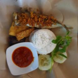 Nasi Ikan Katombo Goreng