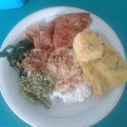 Paket Nasi Telor Dadar Tahu Tempe