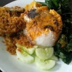Nasi Padang Ayam Goreng
