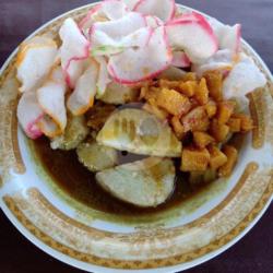 Lontong Kari   Kentang