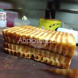 Roti Bakar Selai Blubery