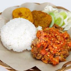 Ayam Geprek Nasi Tahu Tempe Sambel Bawang