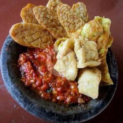 Penyetan Nasi Tahu   Tempe   Telur