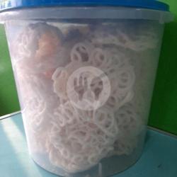 Krupuk Uyel