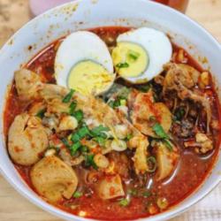 Seblak Bakso Sapi  Telur Rebus