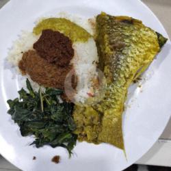 Nasi Kakap Gule/kare