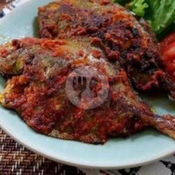 Ikan Bawal Bakar Kecap