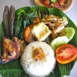 Lalapan Tempong   Nasi