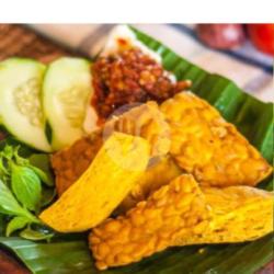 Nasi Tempe Tahu Goreng