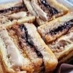 Roti Bakar Coklat Kacang Blueberry