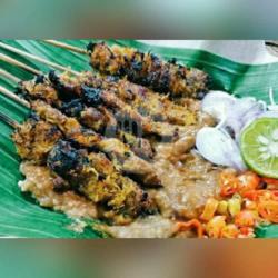 Sate Kelapa Sapi