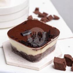 Dessert Tiramisu Cake Mini