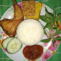 Nasi Ayam Penyetan Paha