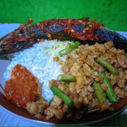 Nasi Tongkol Balado