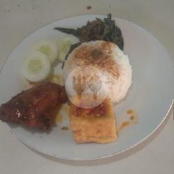 Nasi Ayam Kecap