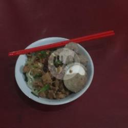 Mie Tiaw Ayam   Bakso Telur