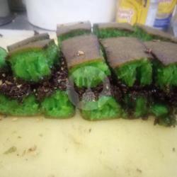 Martabak Manis Pandan Kismis Susu