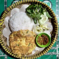 Nasi Telor   Bebek Dadar