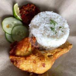 Sego Sambel Ayam Penyet Goreng Garing