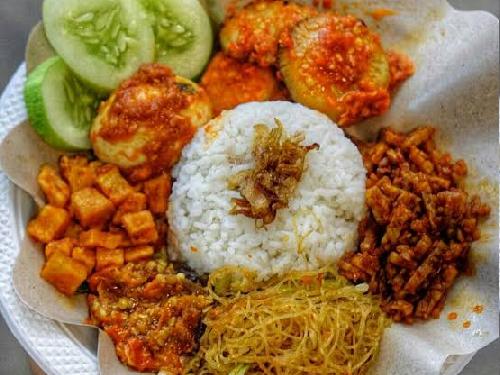 Daftar Harga Menu Delivery Nasi Uduk Lontong Sayur Bude Yati, Jakarta ...