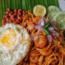 Mie Goreng Mata Sapi