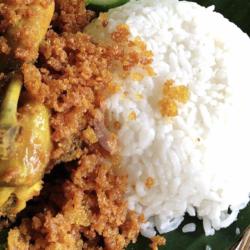 Nasi Dada Ayam Kremes