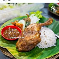 Ayam Goreng Purnama