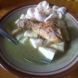 Ketupat Opor Ayam