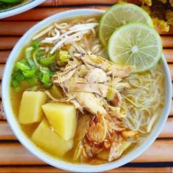 Soto Mie Daging Ayam