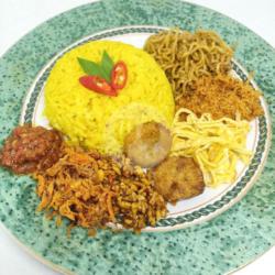 Nasi Jinggo Kuning