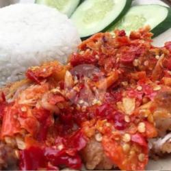 Nasi Ayam Crispy Penyet Sambal Bawang