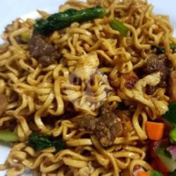 Mie Goreng Sapi