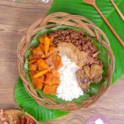 Nasi Gudeg Krecek Ati Ampela