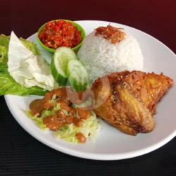 Nasi Pecel Ayam Penyet