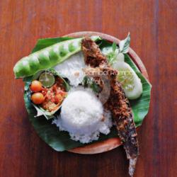 Nasi   Pecel Lele Sambal Rampai