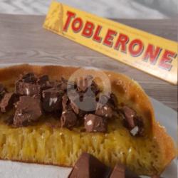 Terang Bulan Super Toblerone