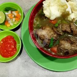 Sop Iga Kuah